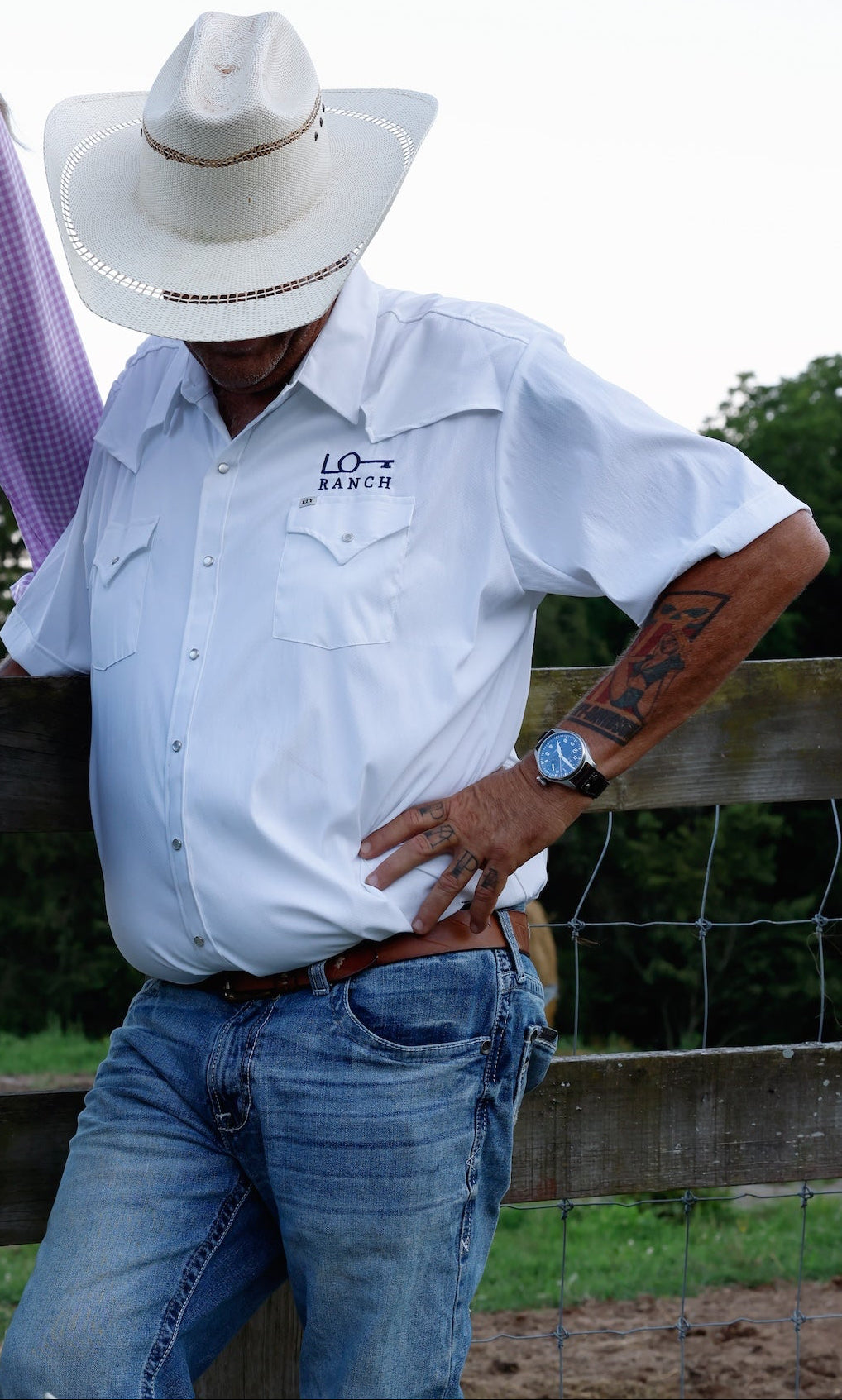 Men's Pro Short Sleeve Stretch Solid Vented Western Shirt